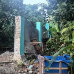 Proyek Renovasi Pagar Poltekkes Maluku Rp2,3 Miliar Mangkrak, Lokasi Terbengkalai Tanpa Aktivitas