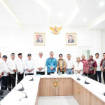 Bahas Tambang di Ohoi Tamngil, Bupati Malra dan Tokoh Adat Temui Gubernur Maluku