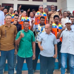 Pemkab Malra Serahkan 52 Jaket Pelampung, Thaher Hanubun: Keselamatan Penumpang Jangan Dikorbankan!